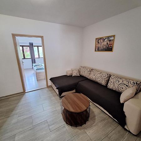 Apartmani Lisicina Omiš Buitenkant foto