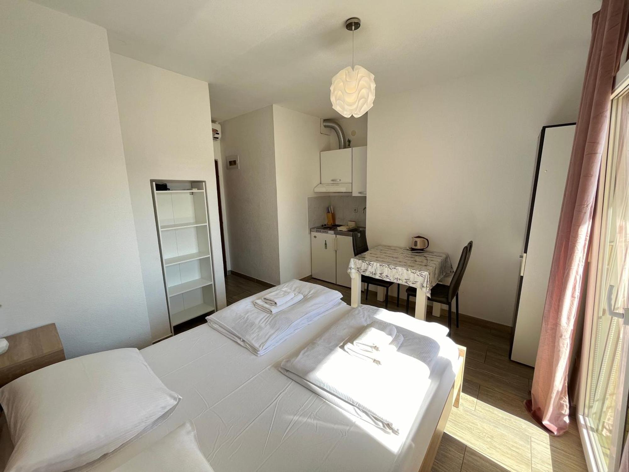 Apartmani Lisicina Omiš Buitenkant foto